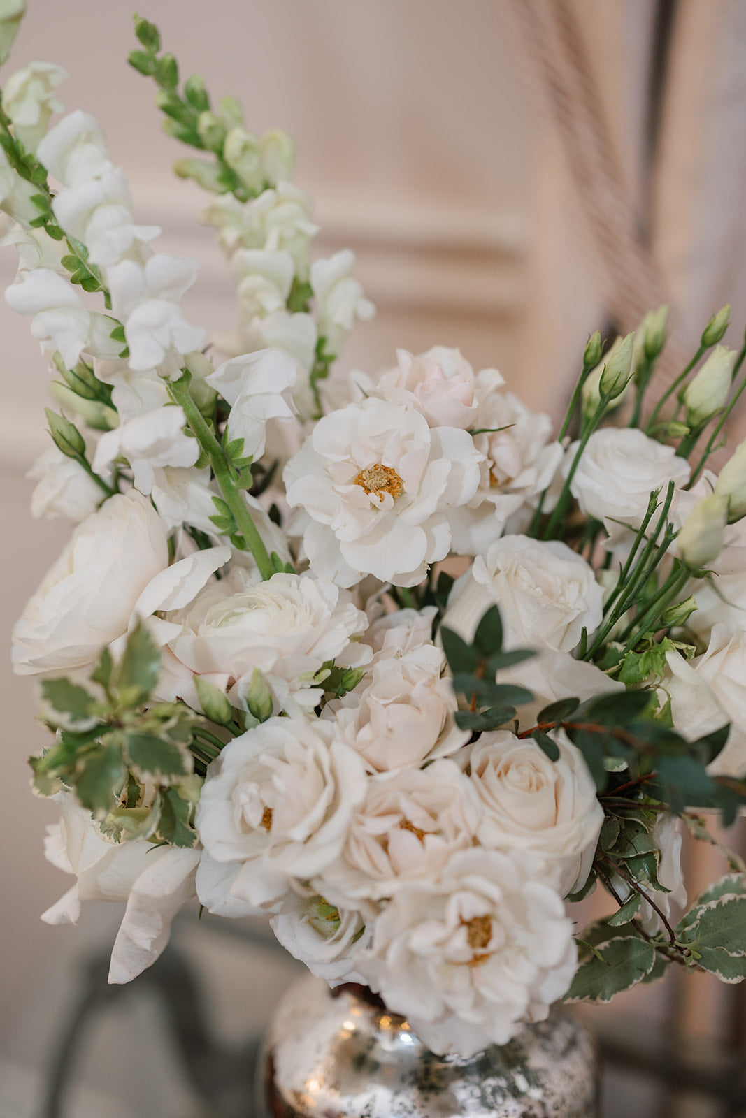 Juniper Signature Table Arrangement