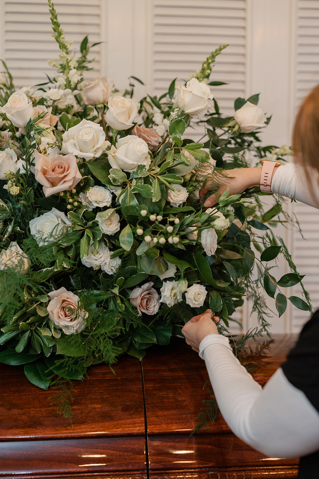 Juniper Signature Large Casket Tray Arrangement