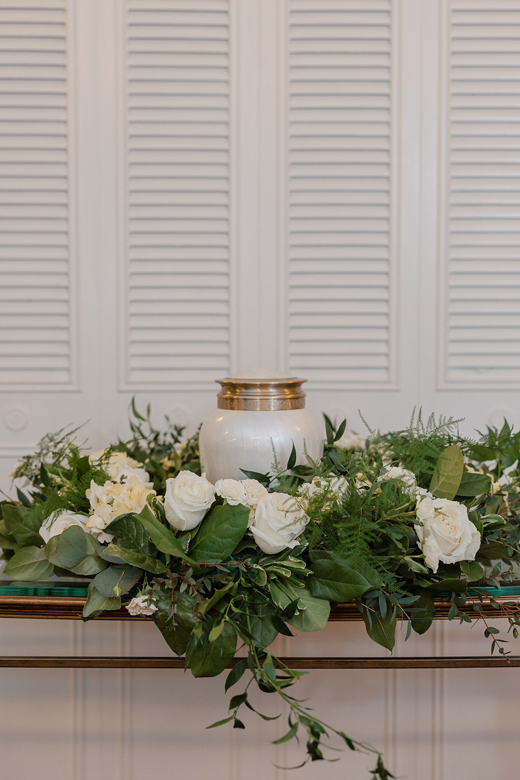 Juniper Signature Urn Wreath